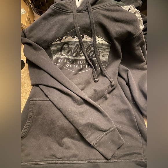 Cabelas hoodie - Picture 1 of 1
